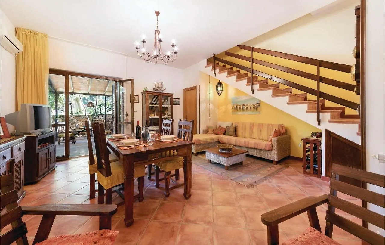 2 Bedroom Amazing Home In Cornino Tp Hébergement de vacances
